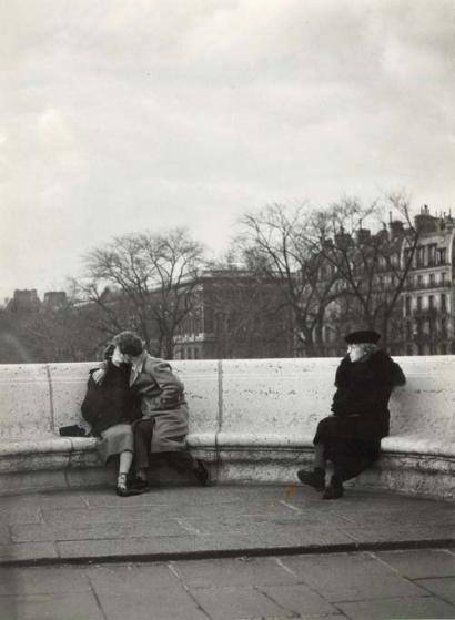 Le baiser du Pont Neuf, 1950  Doisneau