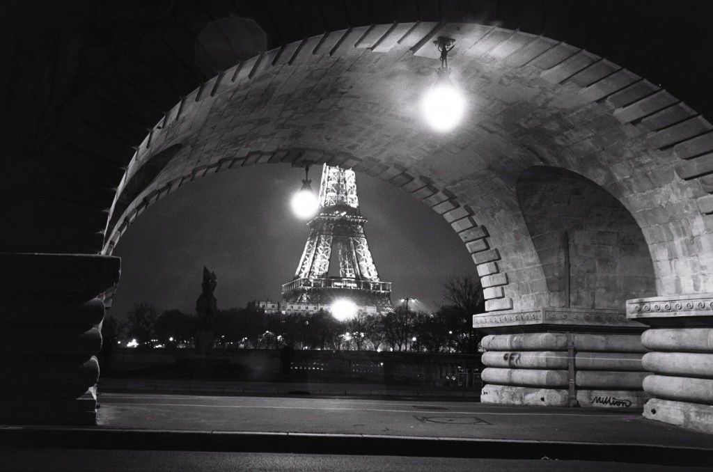 Check Out What Eiffel Tower Looked Like  in 1986 
