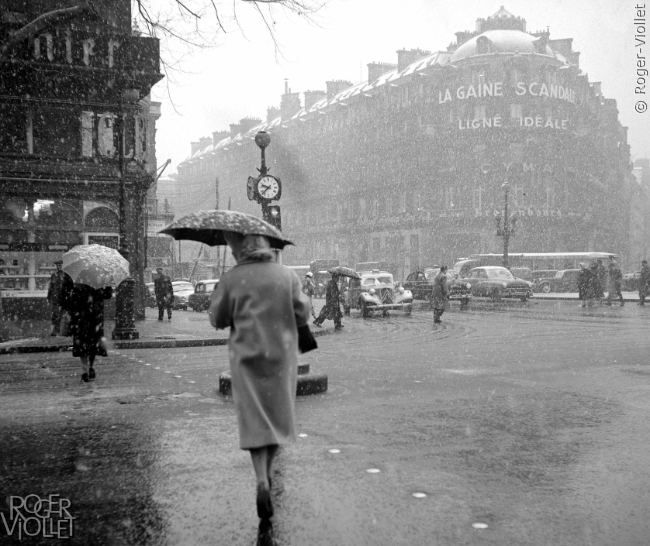 Neige à Paris. Février 1957.