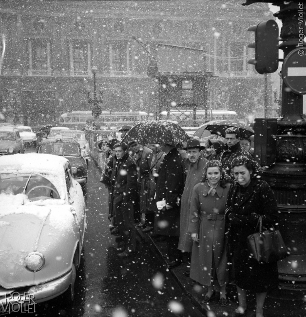 Neige à Paris. 10 mars 1958.