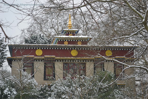 Un temple bouddhiste en plein paris