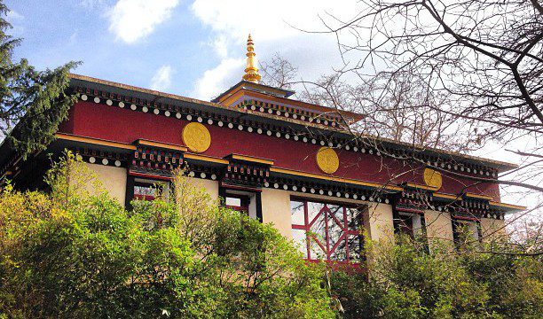 bouddha Kagyu Dzong paris vincennes temple bouddhiste 