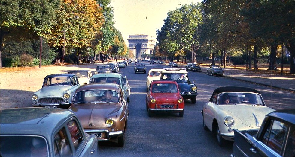 Voiture à Paris en 1962