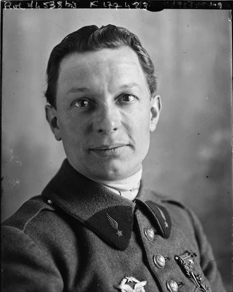 Charles Godefroy, photographie prise par l'Agence Rol en 1922, BnF
