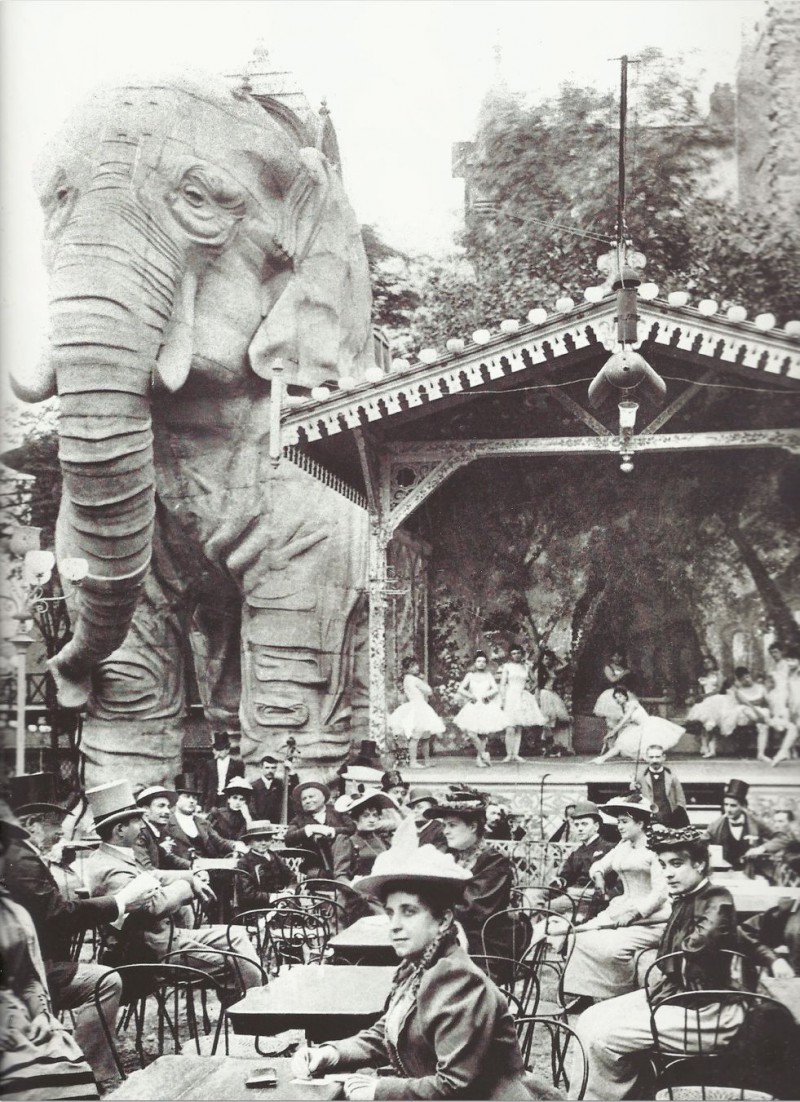 Elephant du Moulin Rouge