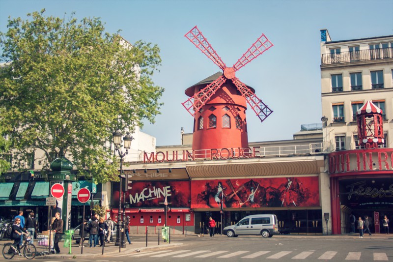 moulin Rouge