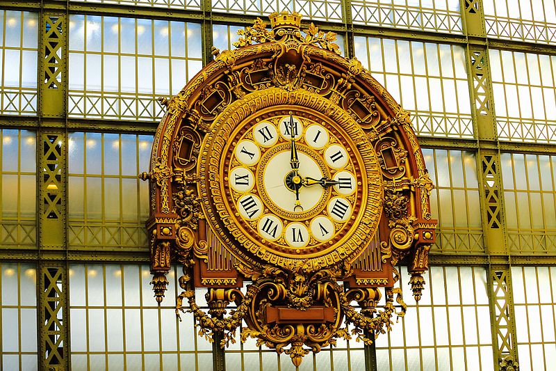 horloge musée gare orsay paris zigzag