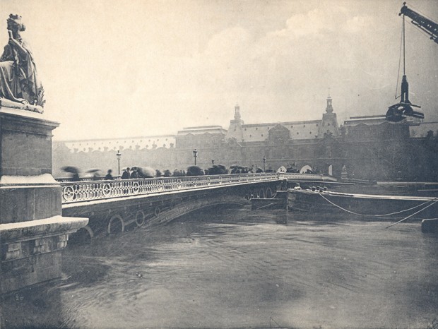 crue-seine-paris-1910-photos