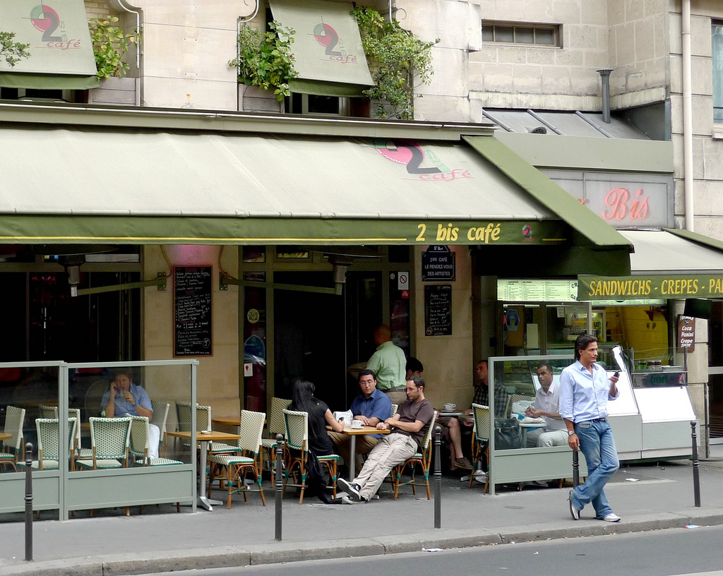Le 2Bis Café, bar à Paris