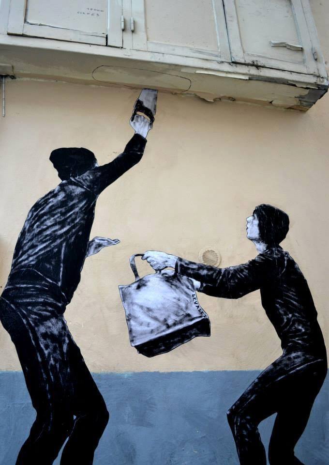 street-art-creatif-insolite-paris12-levalet