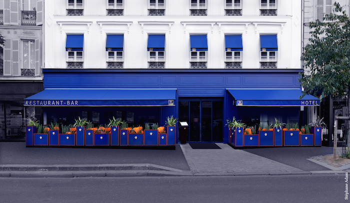 facade-hotel-restaurant-1K-paris