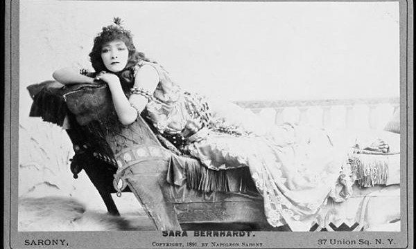 Sarah Bernhardt Cléopâtre théâtre loge paris théâtre de la ville