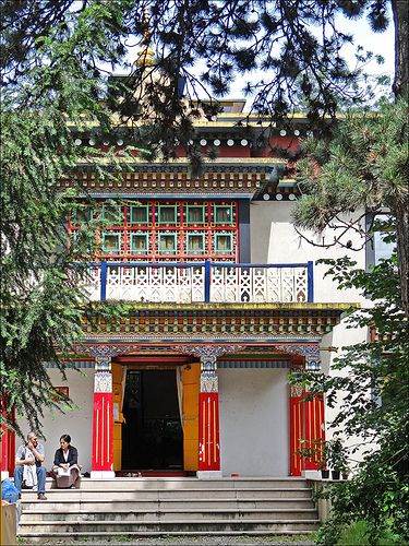 Kagyu Dzong paris vincennes temple bouddhiste 