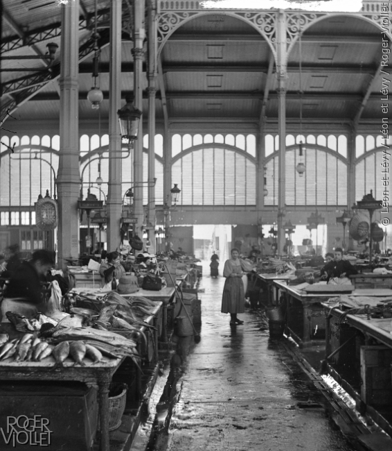 Les Halles, marché aux poissons. Paris (Ier arr.), vers 1895. Vue stéréoscopique.