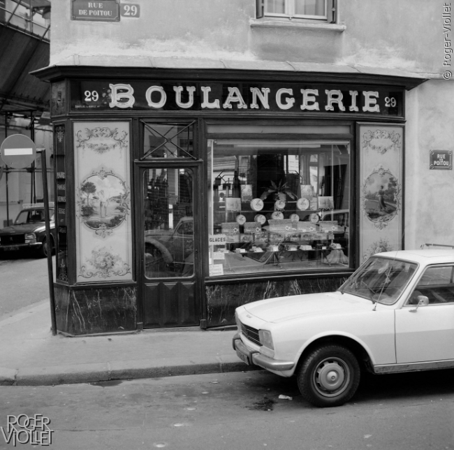 Boulangerie ancienne, rue de Poitou. Paris. 1979.