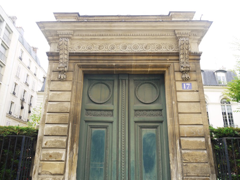 chateau-ternes-paris-portail
