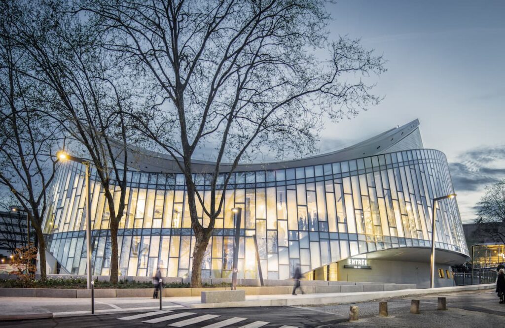 Façade des Arènes de Grand Paris Sud ©Nicolas Grosmond