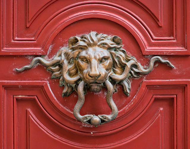 Heurtoir Marteau de porte LION Fonte antique style ancien 