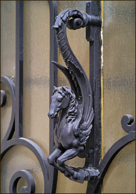 poignées de portes originales à Paris