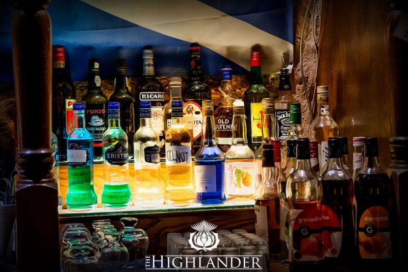Highlander Scottish Pub bar anglophone paris