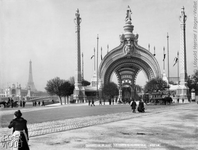 PARIS - EXPOSITION UNIVERSELLE 1900 © Léopold Mercier / Roger-Viollet 