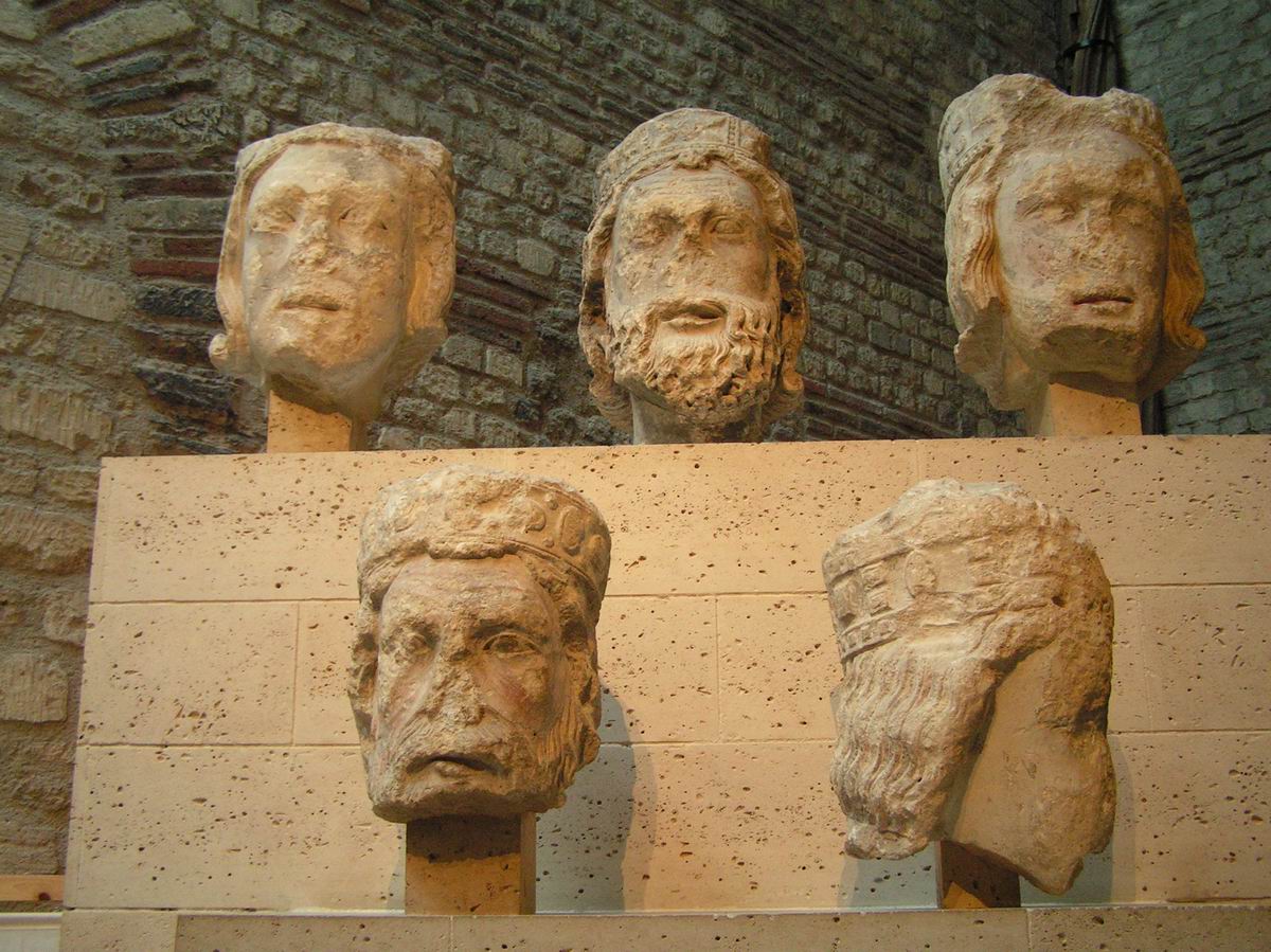 Les têtes des rois de Juda retrouvées en 1977