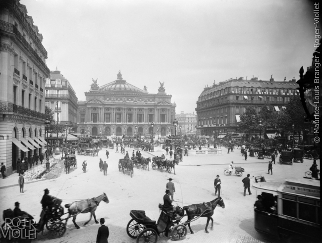 La Place de l'Opéra à Paris