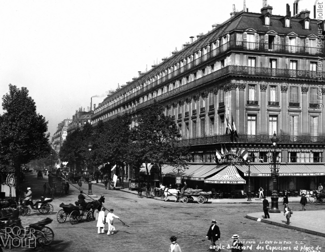 Terrasses des cafés à Paris