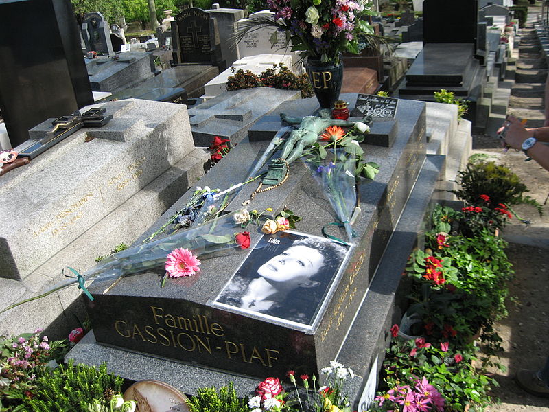 edith piaf tombe pere lachaise 