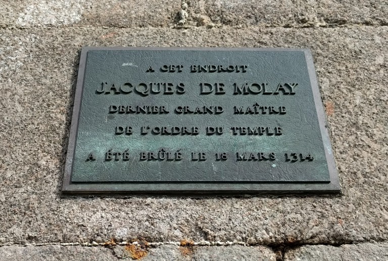 plaque-jacques-molay