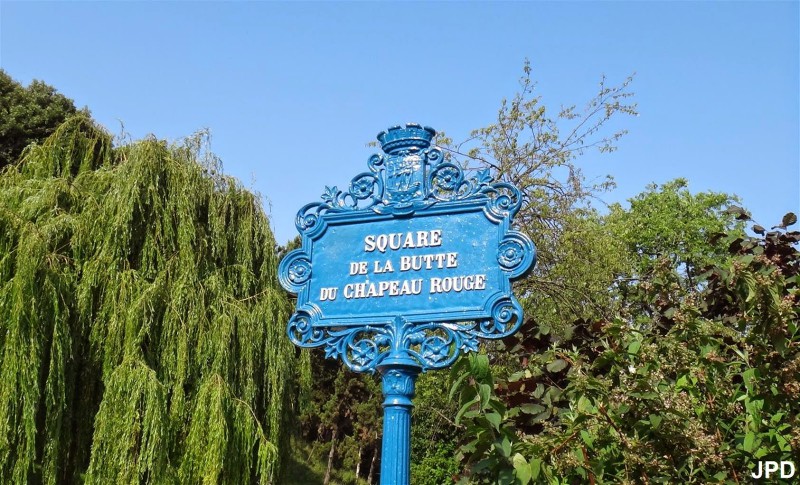 Square du Chapeau Rouge