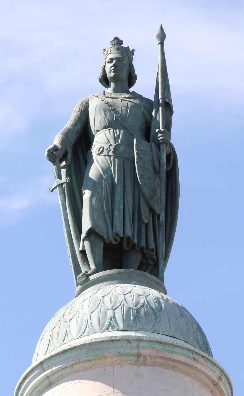 Statue de Saint-Louis, Antoine Étex, place de la Nation