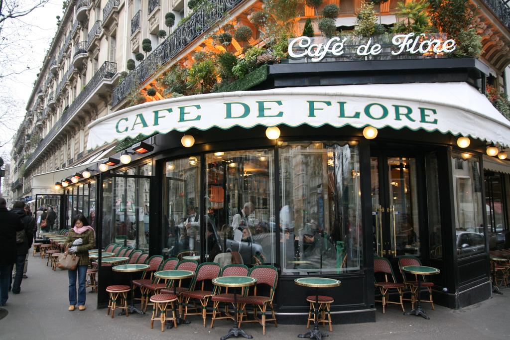 café-de-flore-paris-zigzag