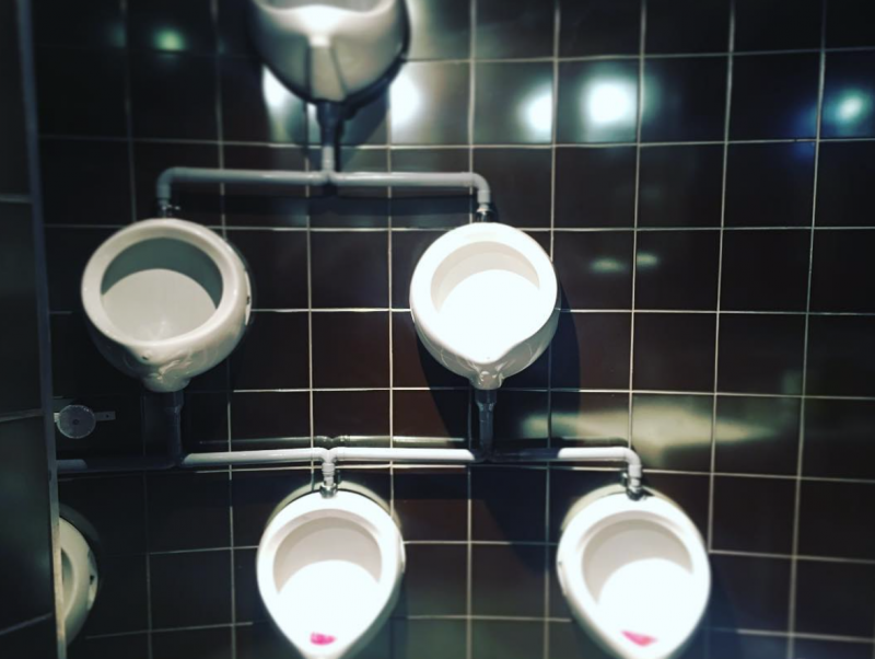 chai-toilettes-paris-zigzag