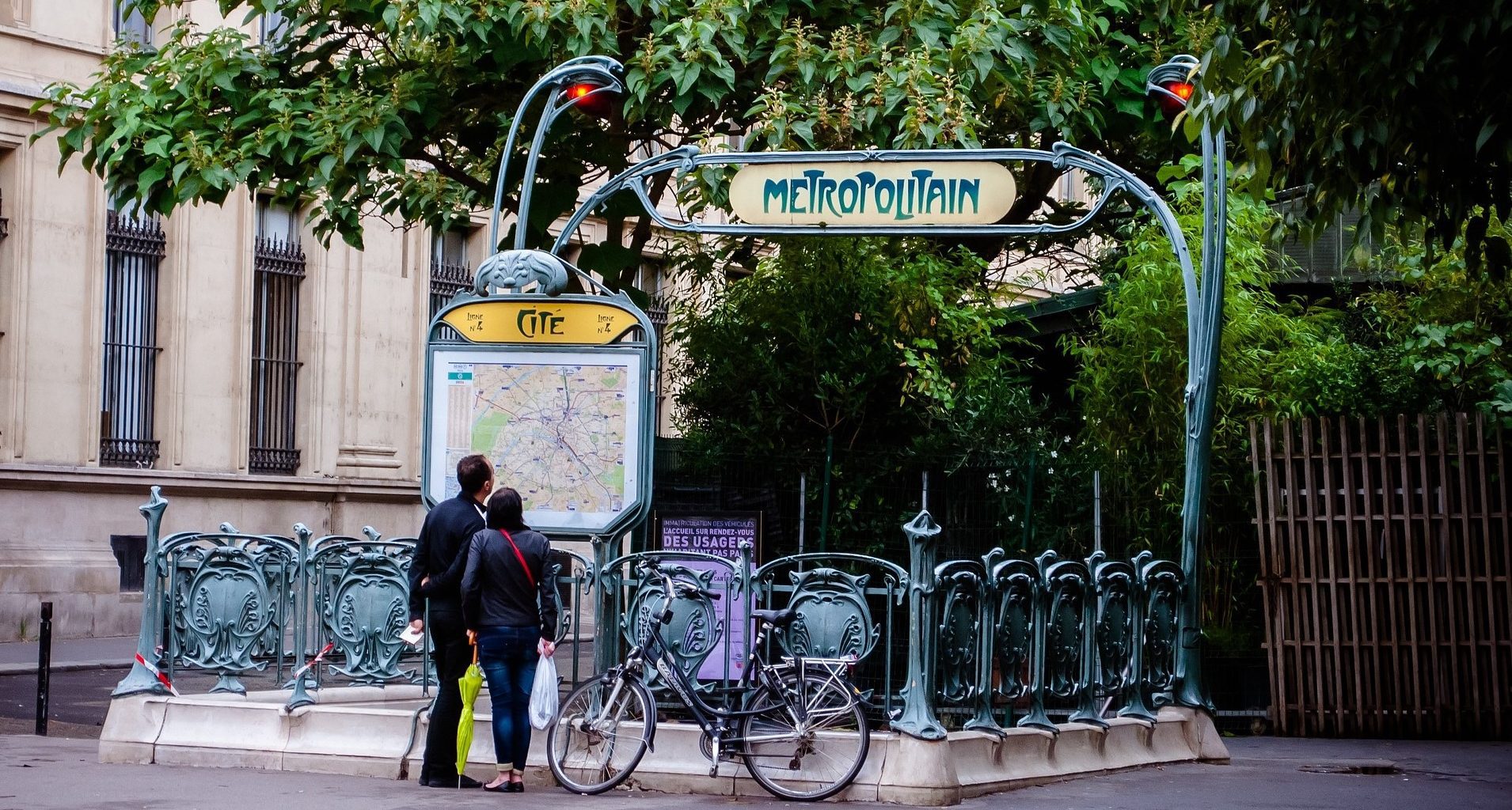 métro-cité-paris-zigzag
