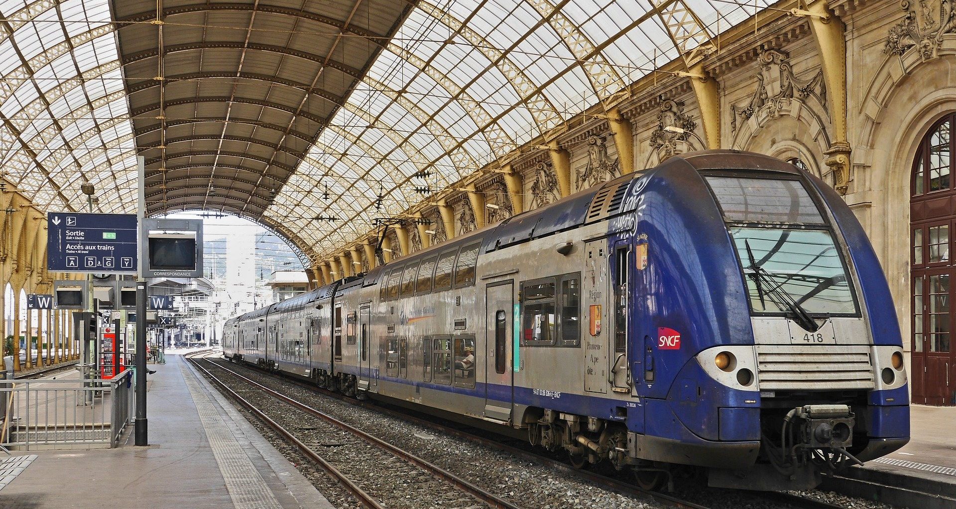 SNCF-Paris-zigzag