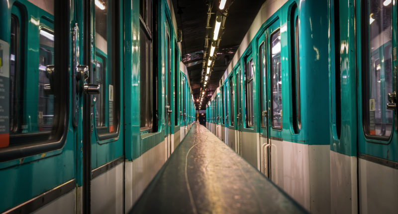 metro-paris-paris-zigzag