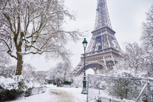 Paris sous la neige © Adobe Stock
