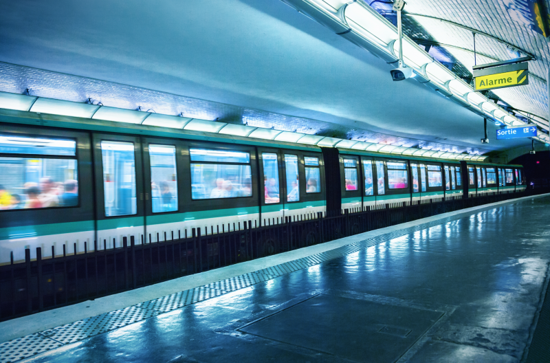metro-paris-zigzag