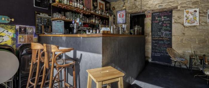 Le Tiny cafe, bar à mocktails à Bastille.