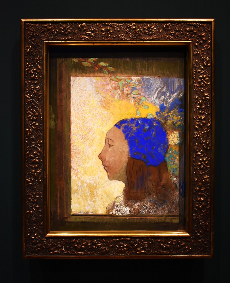 Odilon Redon, Jeune fille au bonnet bleu - © Romane Fraysse