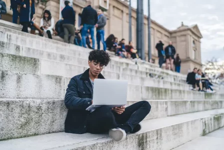 Freelancer © GaudiLab