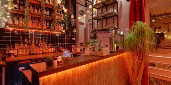 Les Imposteurs : un bar du 11e complètement privatisable !