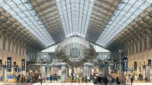 La halle rénovée de la gare Austerlitz - © Wilmotte & Associés