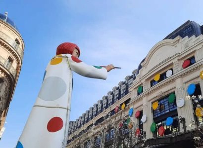 La sculpture monumentale de Yayoi Kusama - © Paris ZigZag