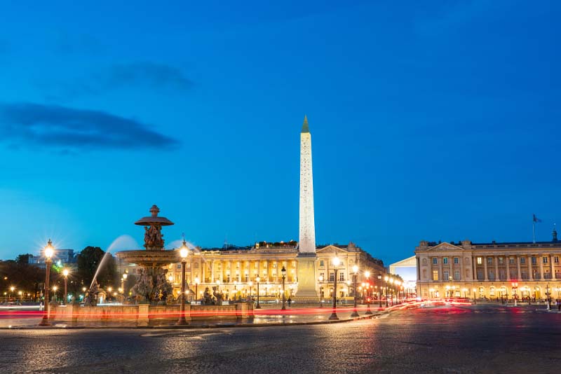 Découvrir Paris de nuit - Place de la Concorde © Pajor Pawel