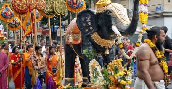La fête de Ganesh à Paris © Esprit Eléphant