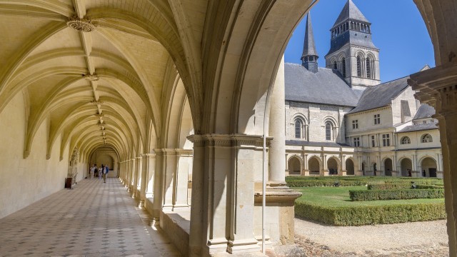 Abbaye Abbatiale de Fontevraud