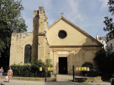 Façade occidentale de l'église Saint-Julien-le-Pauvre