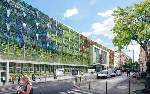 Façade végétalisée de la mairie du 17e arrondissement de Paris - TOA Architectes associés